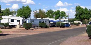 Desert&#039;s Edge RV Park